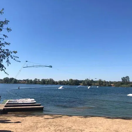 Aux Deux Cigognes