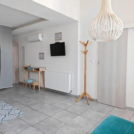 Aux Deux Cigognes 4*