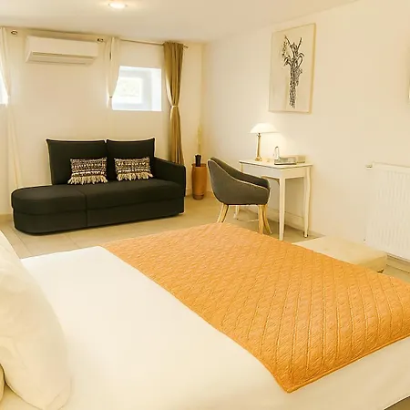 Aux Deux Cigognes 4* Gries