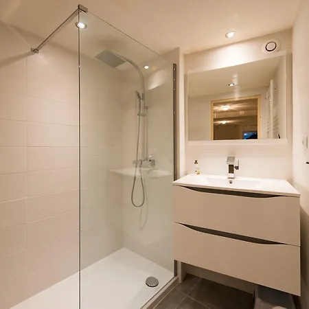 Alojamento de Acomodação e Pequeno-almoço Aux Deux Cigognes